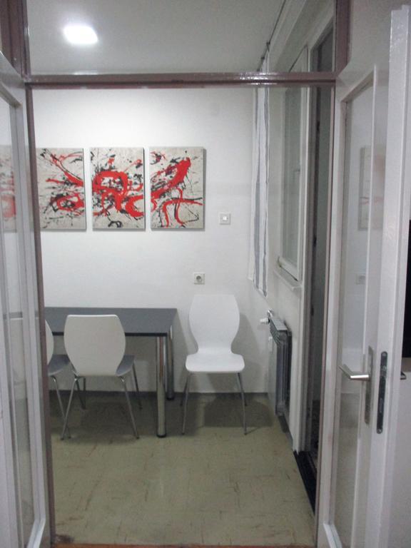 Door 44 Apartment Zagreb Bagian luar foto